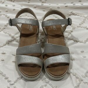 TOMS Women's Silver Glitter Strap Sandals